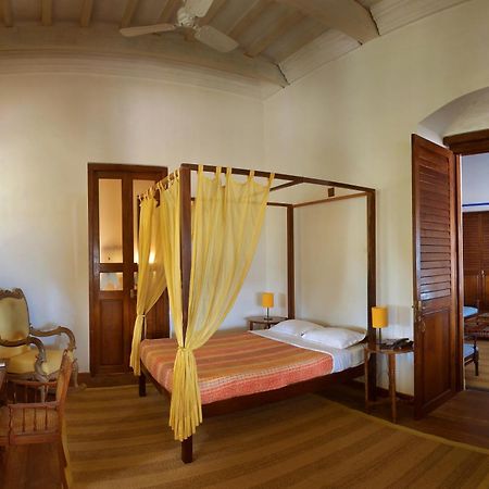 Neemrana'S - Bungalow On The Beach Tharangambadi Dış mekan fotoğraf